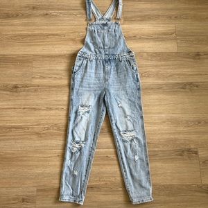 Woman’s overalls